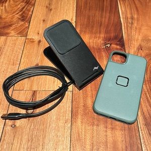 Peak Design Wireless Charging Stand